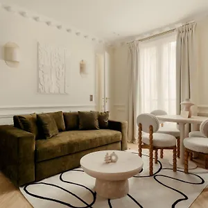 Leon Apartament