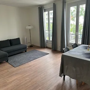 Appartement 16, Paris