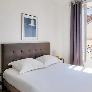 Paris House Apartament