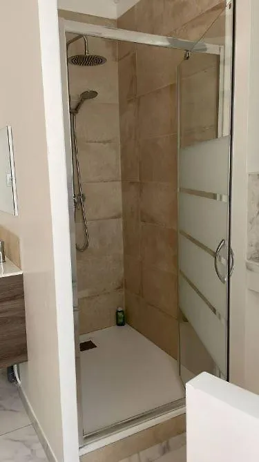 Apartment Guest Room Nearby Champs Elysees Paris
